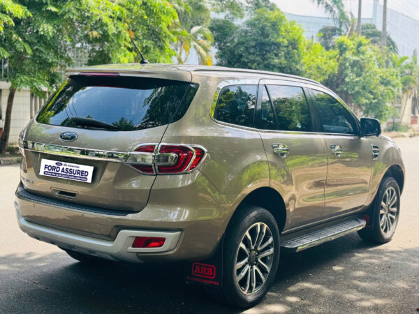 Ford Everest Titanium 4x2 - 76.000km, Bảo hành 2026 - Hình ảnh 7