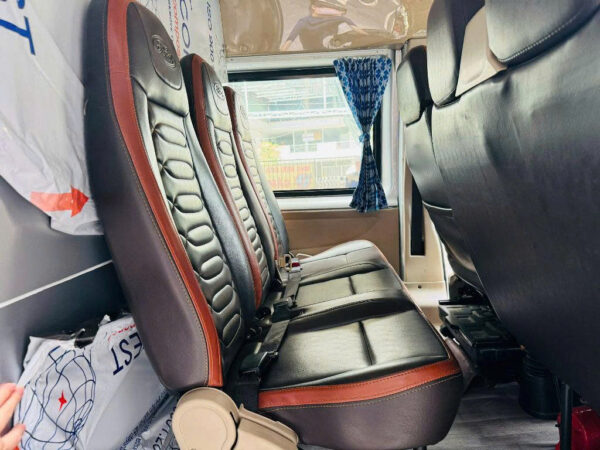 Transit VAN 6 Chỗ_2019 Không cấm giờ - Hình ảnh 11