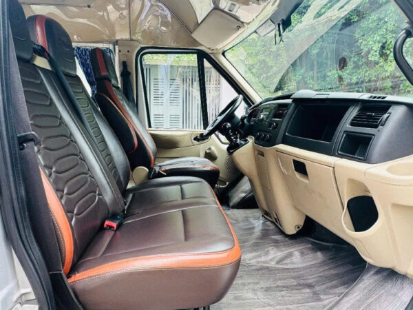 Transit VAN 6 Chỗ_2019 Không cấm giờ - Hình ảnh 13