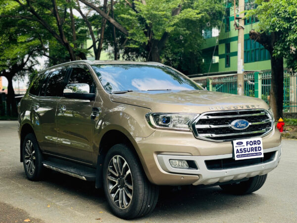 Ford Everest Titanium 4x2 - 76.000km, Bảo hành 2026 - Hình ảnh 2