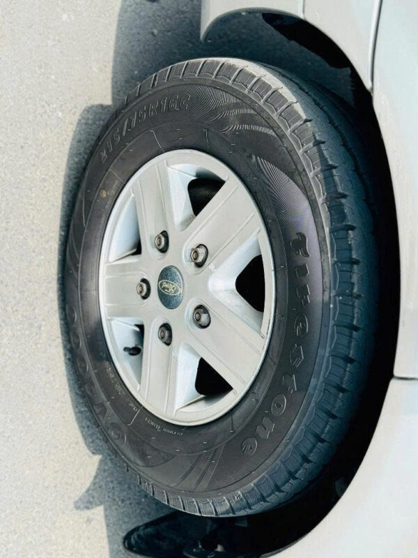Transit VAN 6 Chỗ_2019 Không cấm giờ - Hình ảnh 14